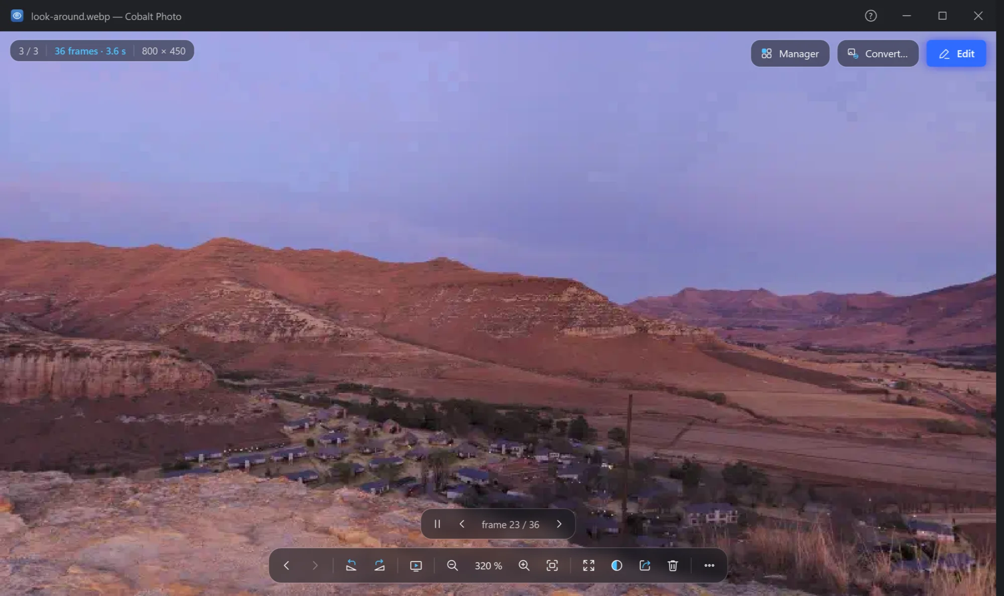 The viewer with an animated WebP playing, at frame 21 of 36